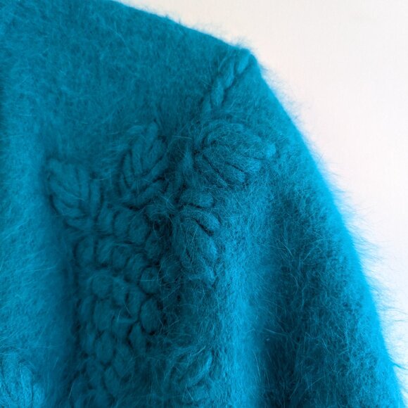 Vintage Turquoise 3D grape cardigan - Picture 4 of 12